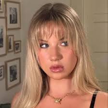 annie cleaver (anniecleaver)