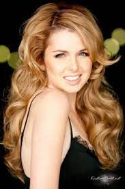 Kristen robek is a famous canadian tv and movie actress who is famous for her roles as linda bennett in aurora teagarden mysteries and trish turner in love in winterland.she began her acting career back in 1997, playing a nurse in the sentinel tv series. 30 Images Of Kirsten Robek Hd Top Actress