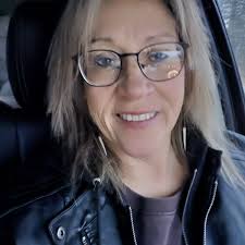 What experience have others in New Brunswick had with finding Canadian  products in stores?