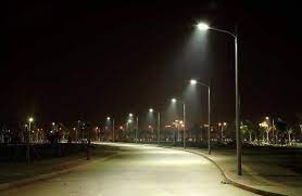 Montreal Canada 132 000 Street Lamps Or Will Be Transformed Into Led Street Lights Led Street Lights Street Light Led Lights