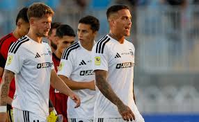 Con tres futbolistas: Colo Colo da a conocer su parte médico previo al duelo con Everton