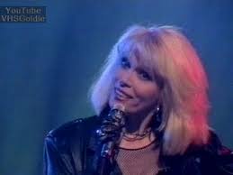 Скачай amanda lear queen of chinatown (with love 2008) и amanda lear blood and honey (i am a photograph 1977). Amanda Lear Follow Me Remix 1989 Youtube