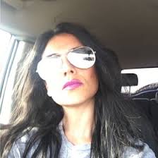 Elena Bell (elenajbell)