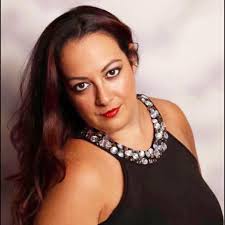 Maria Venuto's Instagram, Twitter & Facebook