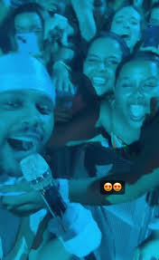 Heartfelt Moment: The Weeknd Singing 'Out of Time' with a Fan