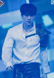 Just some imagines of monsta x for all the monbebes out there . PiÅ‹Å§eresÅ§ Youngtaetae Monsta X Monsta X Jooheon Jooheon