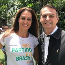 Are you looking to speak with a representative of ? Fernanda Venturini Elogia Jair Bolsonaro E Critica Tifanny Esportes Pleno News