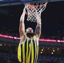 The club plays in the serbian superliga and has spent its entire history in the top tier of yugoslav and serbian football having won a total of 45 official trophies. Ceren On Twitter I Love You And Your Partizan Tattoo And I M Waiting For A Fenerbahce Tattoo
