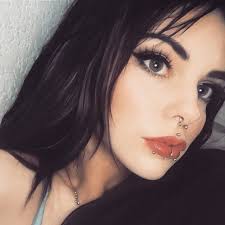 Also, outside of helicoptering your adult daughter, here's a gold ⭐️ for  potentially forfeiting the thousands it costs for dorm fees if your  daughter gets kicked from campus housing after you've blasted