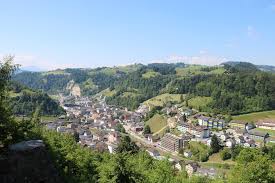 Willkommen bei der gruppe burg wolhusen rocks: Wolhusen Burgruine Bratlistellen Bern Freiburg Luzern
