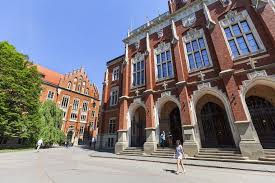 W ramach jubileuszu organizowane były m.in. Jagiellonian University Summer In Krakow Center For Study Abroad Study Abroad Poland History Abroad