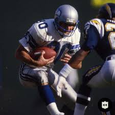 Jones gives titans the firepower to compete with chiefs. 1jpordnxspe88m