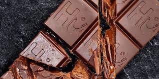 Cadbury dairy milk chocolate bars originate from 1905. 14 Best Chocolate Bars For 2019 Dark Milk Chocolate Candy Bars