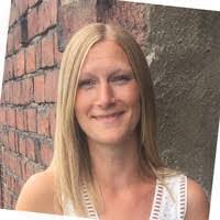 Anna Hedley's Instagram, Twitter & Facebook