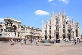 Visit the ac milan official website: Milan Foto Arhitektura Transport Klimat Chto Posmotret Italyme
