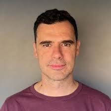 Martin Aparicio's Instagram, Twitter & Facebook