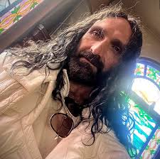 Thank You, Lord, for the amazing year of 2024, open the doors of light to  the new year 2025 for all humanity, including my family and my loved ones.  @marimsryan @ella.babakhanyan @lia_b_stepan @