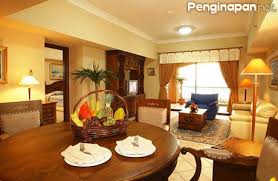 Sejalan dengan analogi magnet, maka tebing dengan lubang di bagian tengahnya adalah kutub magnet. Info Penginapan Hotel Di Kawasan Pantai Karang Bolong Banten Penginapan Net 2021