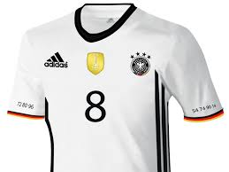 Unser shop zum dfb trikot ⓿⓿. Neue Adidas Dfb Trikots Made In Germany