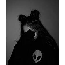 Black And White Artsy Aesthetic Profile Pictures Pin Oleh Aria Di Picture Ideas Fotografi Potret Fotografi Remaja Fotografi Kreatif