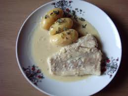 Senfsosse Zu Fisch Gekochtem Fleisch Oder Blumenkohl Rezept Rezept In 2020 Senfsosse Zu Fisch Rezepte Mit Blumenkohl Fisch Kochen