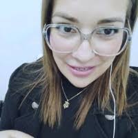 Ana Buelna's Instagram, Twitter & Facebook