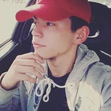 Lucas Noble (@LucasNoble18)