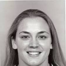 Stephanie Dutton's Instagram, Twitter & Facebook