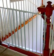 Shop for dual banister baby gate online at target. Installing A Baby Gate Without Drilling Into A Banister Insourcelife