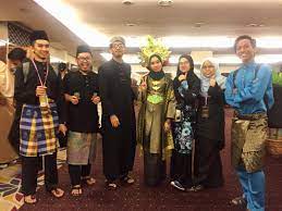 Berlaku dalam kesultanan melaka dan brunei. My Dear Diary Pharmagrad Dinner 2018 Hikayat Kesultanan Melayu Melaka