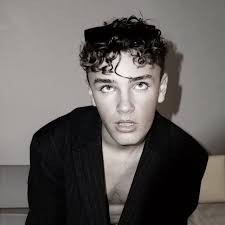 Jonathan Tage Pedersen (@jonathanpedersenm) • Instagram photos and videos