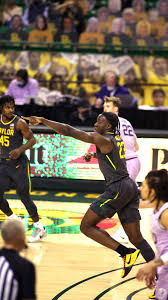 The official twitter account for baylor basketball. Everyday Jon Brings Energy Joy Off Bench For Baylor Basketball The Baylor Lariat