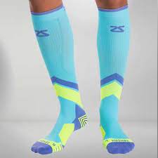 Pop Tech Compression Socks In 2021 Compression Socks Shin Splints Nurse Compression Socks