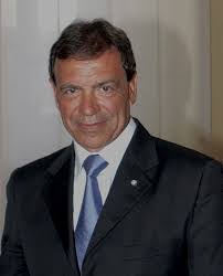 Carmelo Bloise's Instagram, Twitter & Facebook