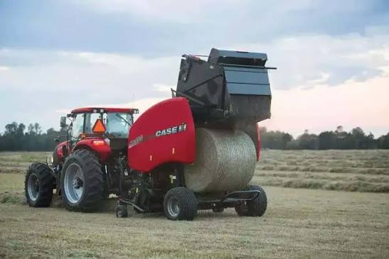 Case IH RB465 Baler