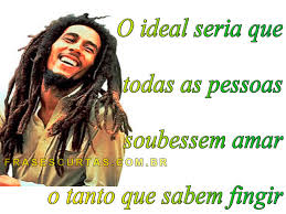 Bob marley es una de las figuras más representativas y conocidas del mundo de la música , y es el máximo exponente del género musical en las siguientes líneas podrás encontrar una recopilación de las mejores frases de bob marley para disfrutar del pensamiento de este genio de la música. Frases De Bob Marley Pensamentos Sobre Amor Vida Amizade Mensagens E Frases