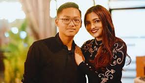 Bahkan dirinya pernah disebut melakukan operasi plastik lantaran perubahan yang terjadi pada aurel hermansyah/instagram @yunishara36. Azriel Lindungi Aurel Hermansyah Saling Menjaga Sejak Kecil Gaya Tempo Co