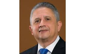 Hospital del Niño está lleno, director Gallardo