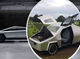 The tesla cybertruck looks like it was dropped off by an alien race, but it has the capabilities to challenge all of the cybertruck is available with not just one, not just two, but three electric motors. Tesla Cybertruck Fan Baut Billig Version Nach Ich Dachte Ich Hatte Alles Gesehen Social Media