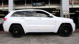 Black And White Jeep Grand Cherokee Jeep Grand Cherokee Rims Google Search Jeep Grand Cherokee Jeep Photos Jeep
