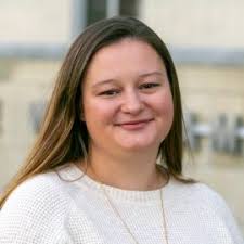 Faculty and Staff: B