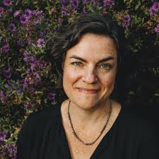 Laura Bogle's Instagram, Twitter & Facebook