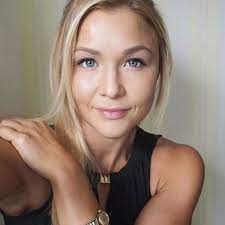 Weitere ideen zu deutsche stars, promi news, vip news. Sophia Thiel Kontakt Zu Ex Freund Charlie Abgebrochen Ex Freund Durchtrainiert Madchen