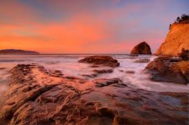 Sunrise Photo Of Haystack Rock From The Tide Pools At Cape Kiwanda In Pacific City Oregon Perfect Beach Vacation Pacific City Oregon Pacific City