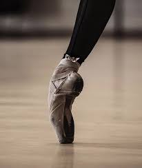 Moreover, flats for women are also excellent for keeping the natural height, improving foot … Pointeshoes Google Search Shared By Andiszulics