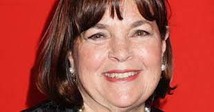 Bake banana bread for 55 to 65 minutes. Celeb Chef Banana Bread Recipes Ree Drummond Ina Garten