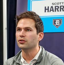 Ominous silence at the deadline preceded Avila's ouster