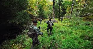 How did eric rudolph survive in the woods? Manhunt For Cop Killer Suspect Eric Frein Far From The Longest