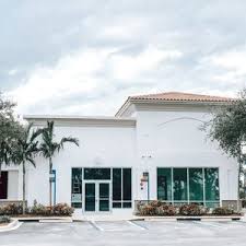 Looking for west palm beach hotel? Md Now Urgent Care Updated Covid 19 Hours Services 11 Reviews Urgent Care 4714 Okeechobee Blvd West Palm Beach Fl Phone Number Yelp