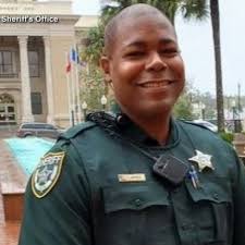 Hero cop speaks out after rescuing abducted teen girl